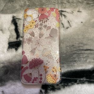FLOWER PATTERN CLEAR PHONE CASE